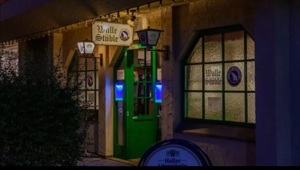 Emil Henner Gaststätte Wulle-Stüble restaurant in Reinbach