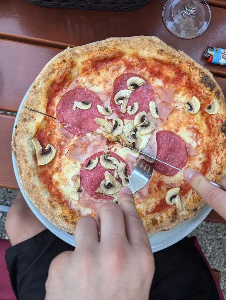 Maximilian Pohlmann_Alte Post - da Antonio_Reinbach_review