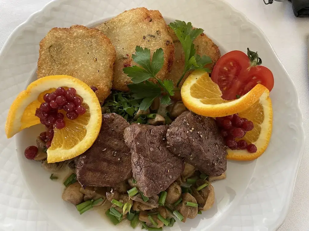 Maleks Restaurant | Catering - Silvia Malek_Reinbach_slider_image_2