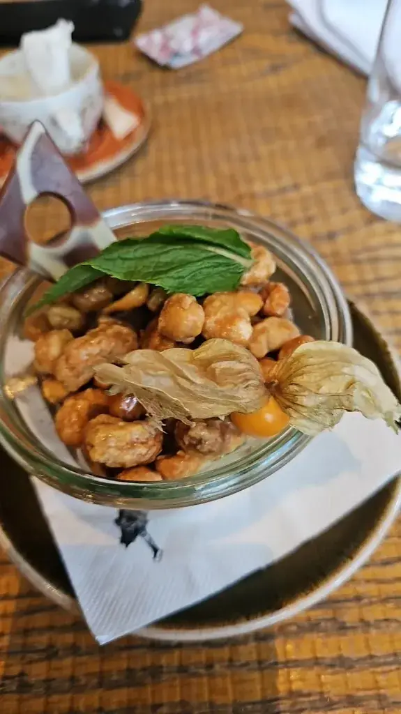 1643_Reitberg_slider_image_2