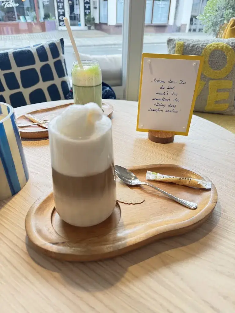 DG Malerbetrieb Dennis Gricunov_Blue Lemon Bistro & Living_Reitberg_review