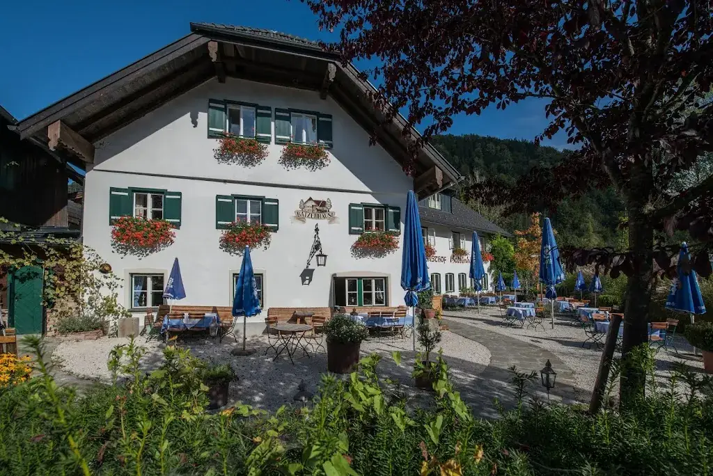 Landgasthof- Restaurant Batzenhäusl_Sankt Gilgen_slider_image_1