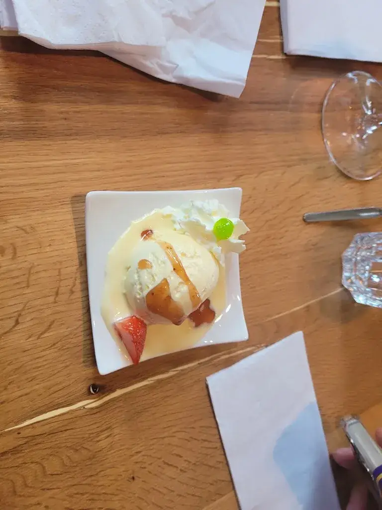 Menu_CASA-M - Mediterranes Restaurant & Bar_Sankt Gilgen_image_9