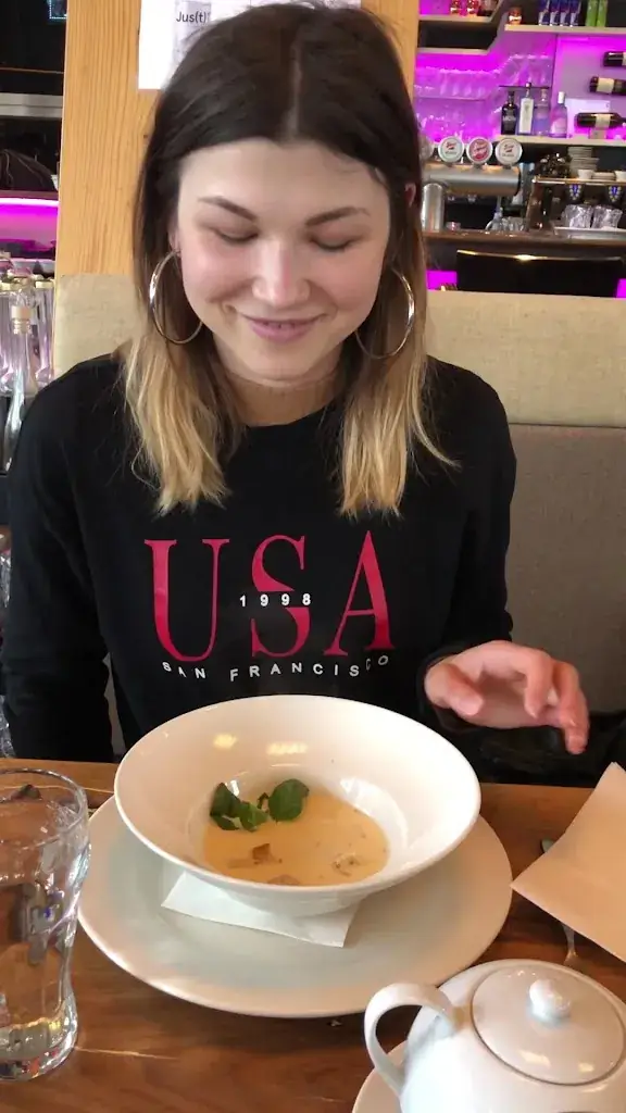 CASA-M - Mediterranes Restaurant & Bar_Sankt Gilgen_slider_image_2