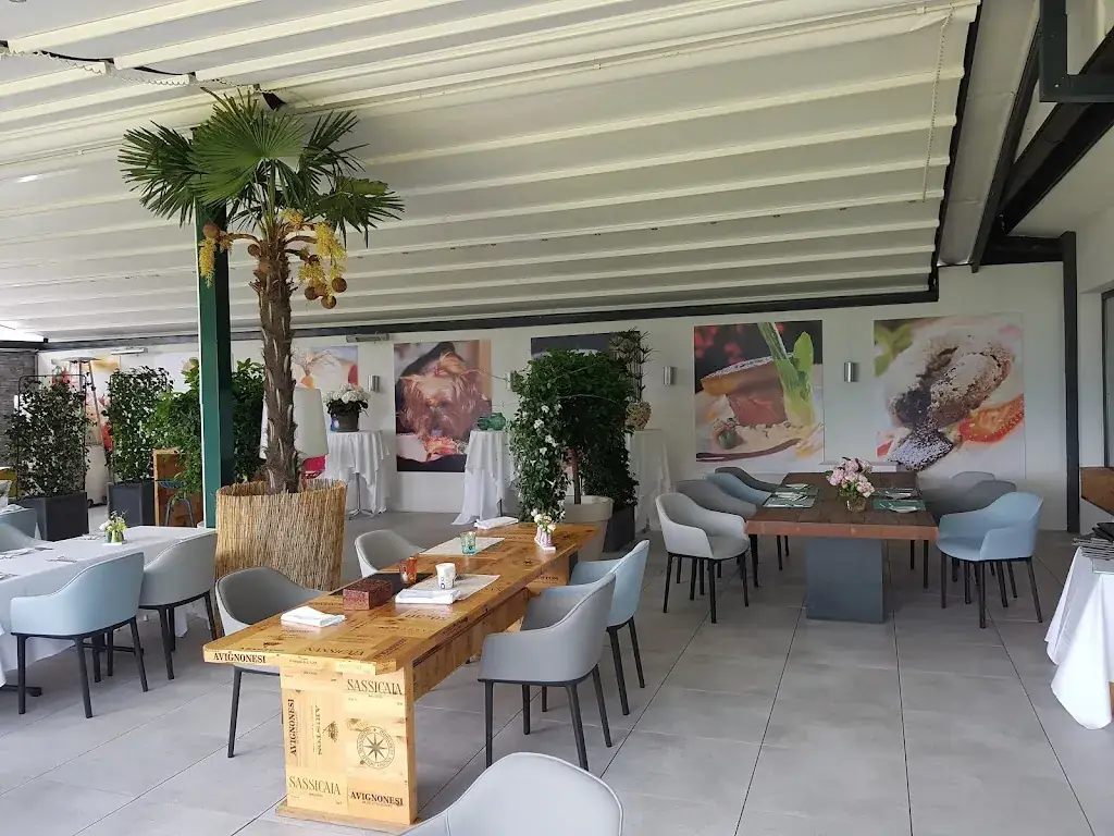 Haus am Hang restaurant à Sankt Gilgen