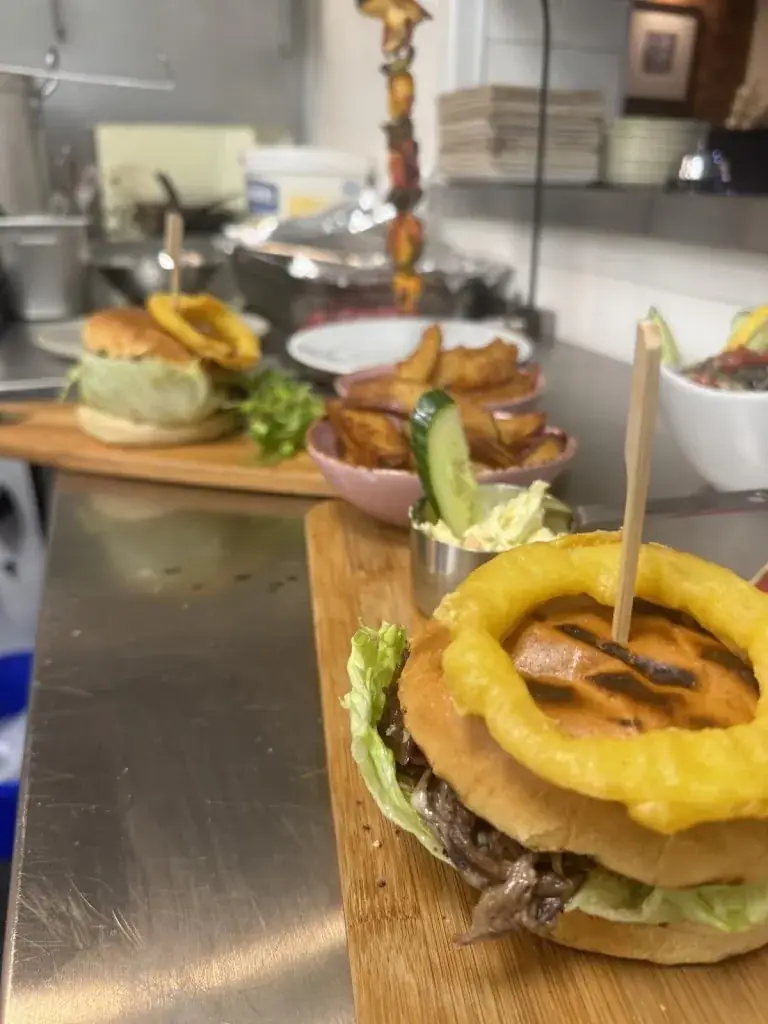 Menu_Valentino’s Italian restaurant bar & grill_Seeham_image_9