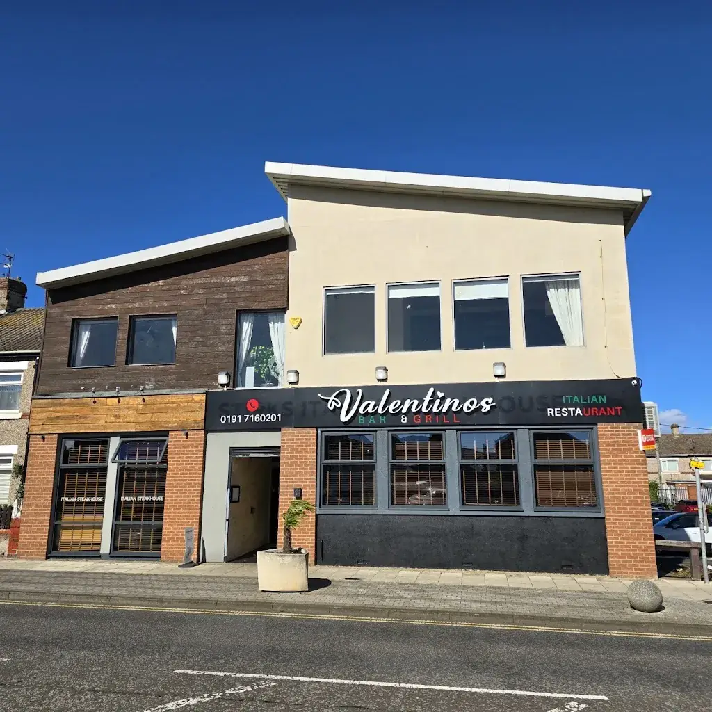 Valentino’s Italian restaurant bar & grill_Seeham_slider_image_3