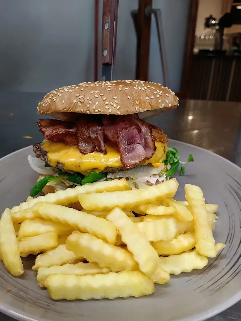 Menu_La Corona_Seeham_image_4