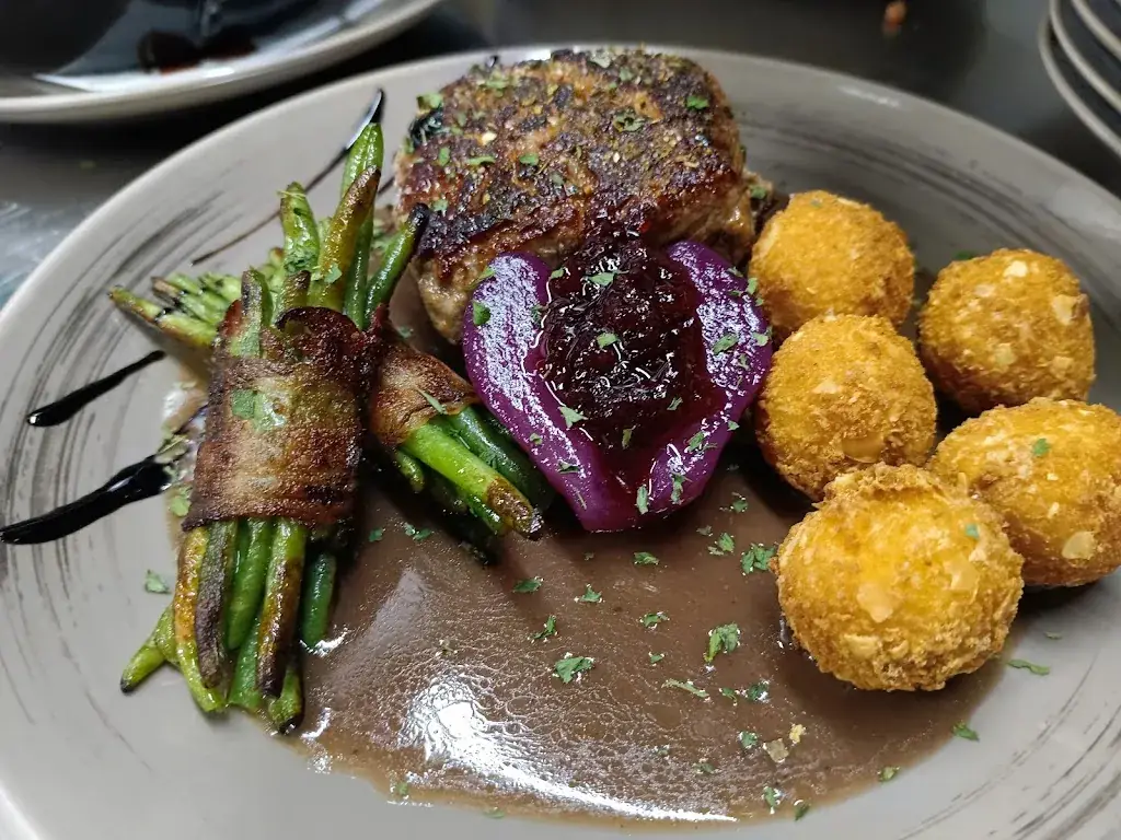 Menu_La Corona_Seeham_image_6