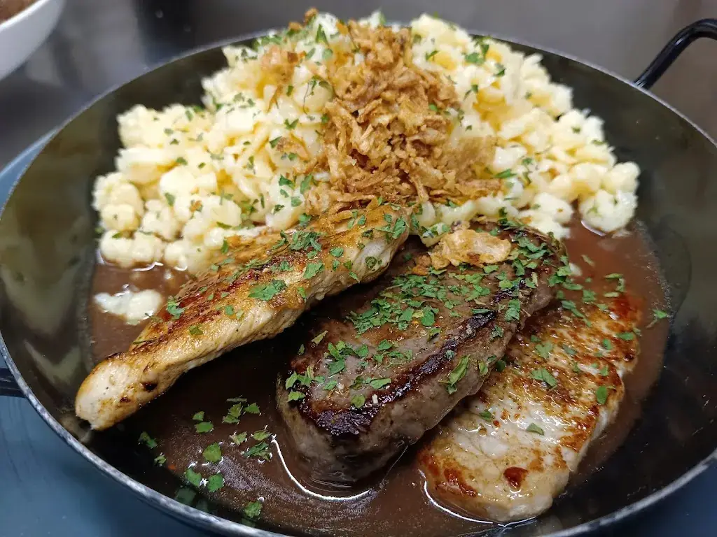 Menu_La Corona_Seeham_image_7