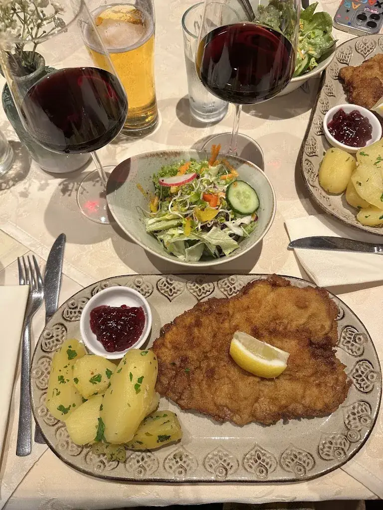 Lucia Marolla_Gasthaus Brandlwirt_Saalfelden am Steinernen Meer_review