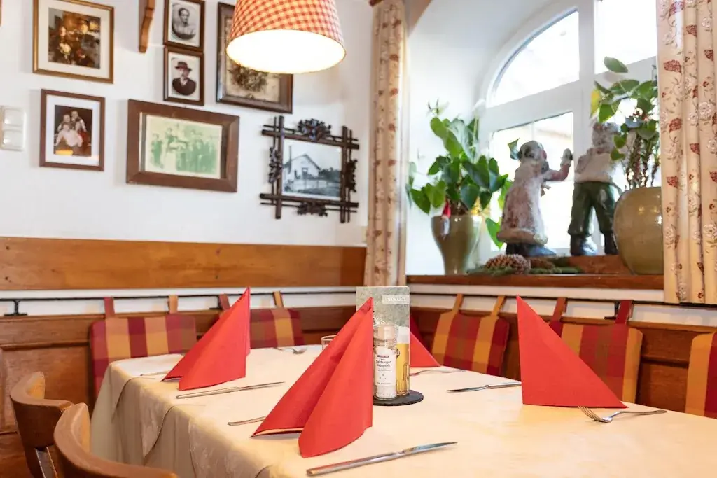 Gasthaus Brandlwirt restaurant à Saalfelden am Steinernen Meer