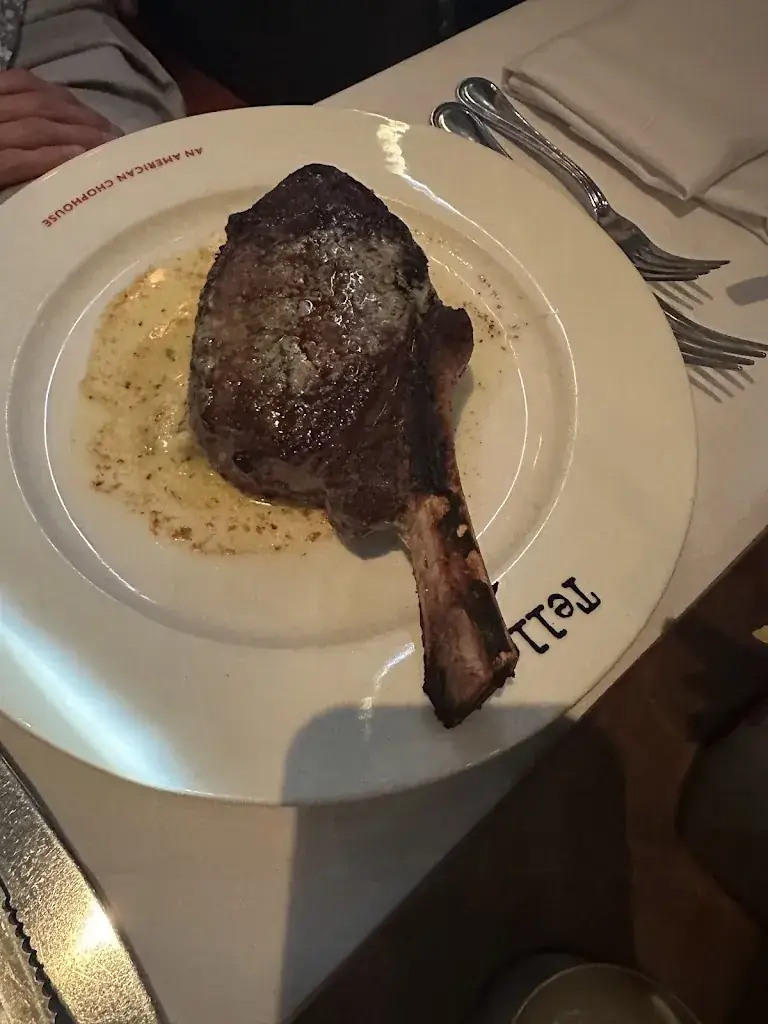 Syd Ball Wini_Tellers: An American Chophouse_Oslip_avis