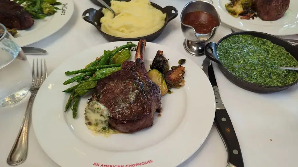 Tellers: An American Chophouse_Oslip_slider_image_2