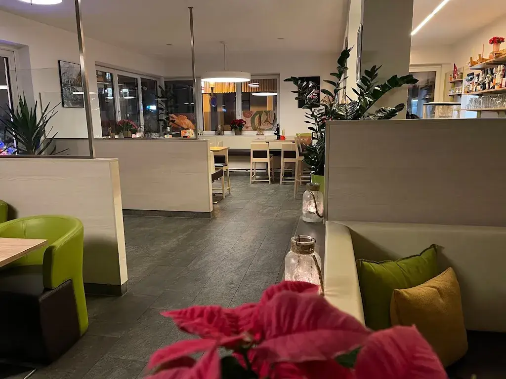 Mount Everest _ Sushi & Grill ristorante a Saalfelden am Steinernen Meer