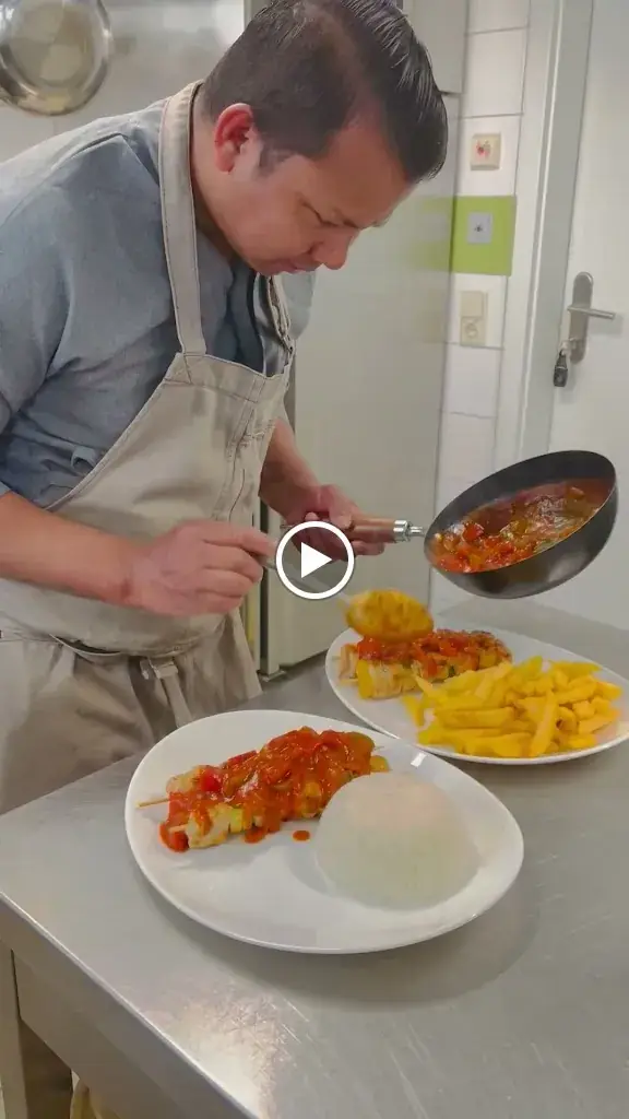 Mount Everest _ Sushi & Grill_Saalfelden am Steinernen Meer_slider_image_2