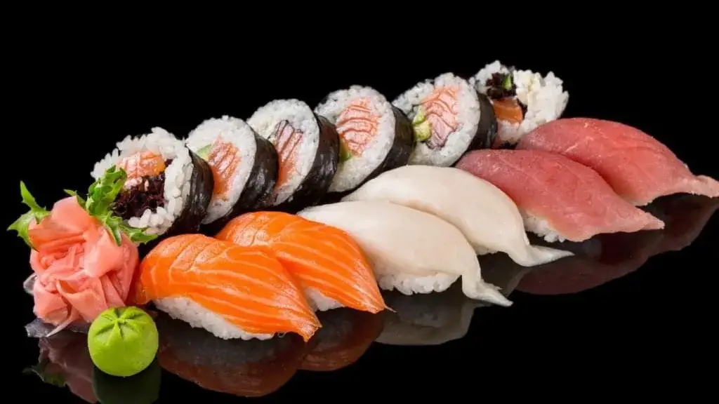 Mount Everest _ Sushi & Grill_Saalfelden am Steinernen Meer_slider_image_3