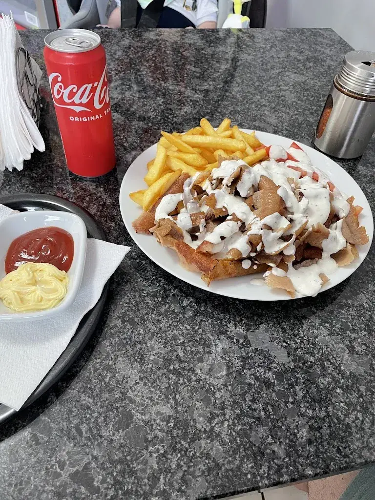 BENIAMINO SIMEONE_Kebab-Haus Muzo_Schwarzach im Pongau_review