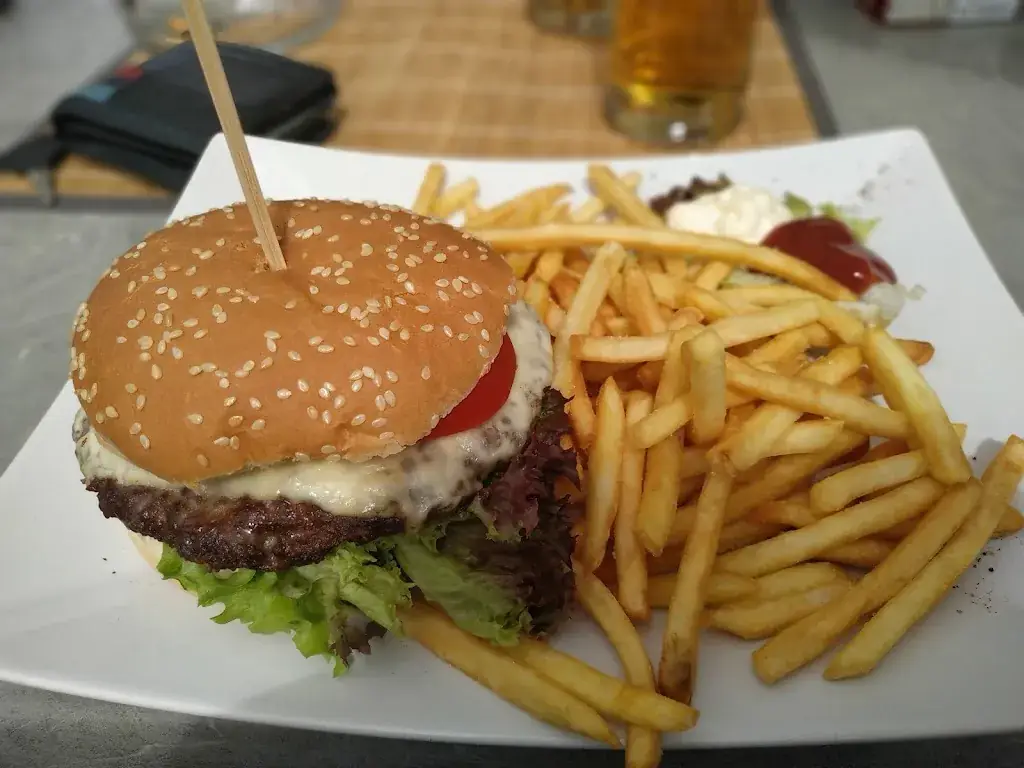 Menu_Restaurant Bar BQ - Harry's Bar_St. Martin of Tennengebirge_image_3