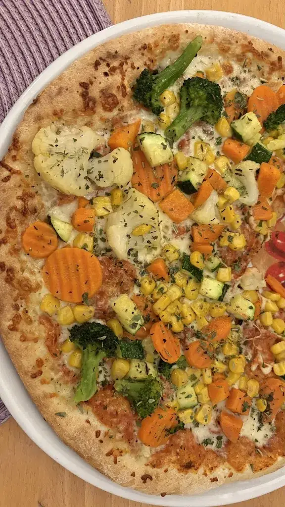 Tomasz Siekierski_Restaurant Bar BQ - Harry's Bar_St. Martin of Tennengebirge_avis