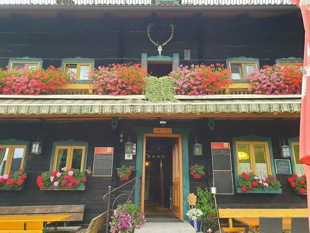 Höllalm_St. Martin of Tennengebirge_slider_image_1