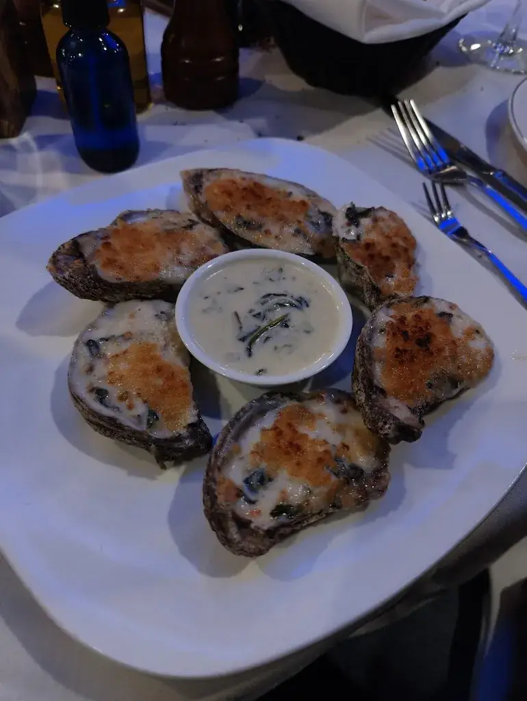 Lauren Jacobsen_il Piccolo Villaggio Ristorante_Oslip_review