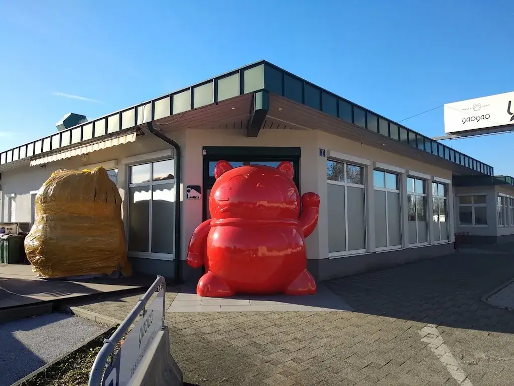 Maneki Neko_Siezenheim_slider_image_2