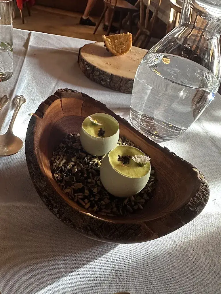 Lucie Špačková_Rauchkuchl Theresia und Tobias Bacher im Schwaigerlehen - Berngarten_Stuhlfelden_review