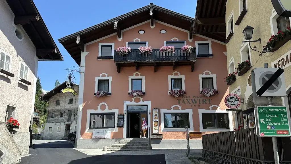 Pizzeria Taxwirt_Taxenbach_slider_image_2