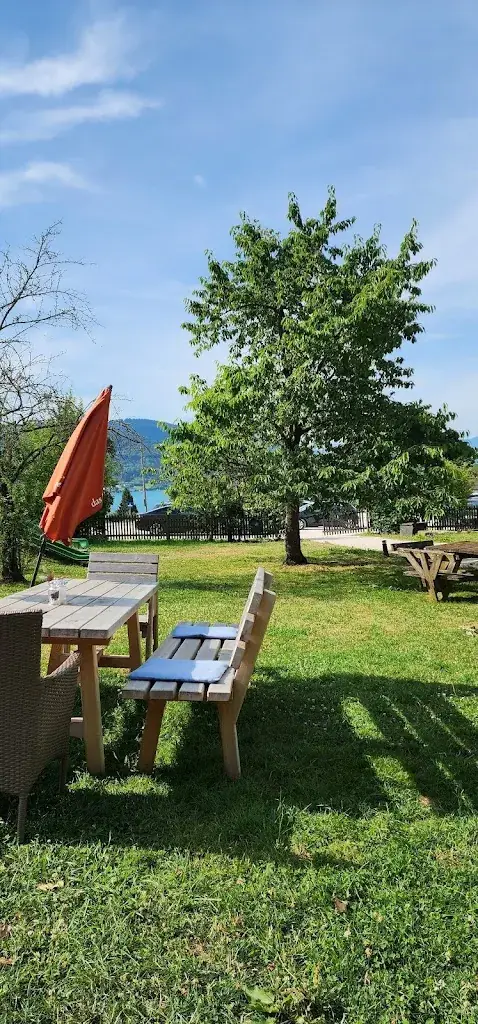 Muna Q_Bandlkramerey_Seewalchen_review