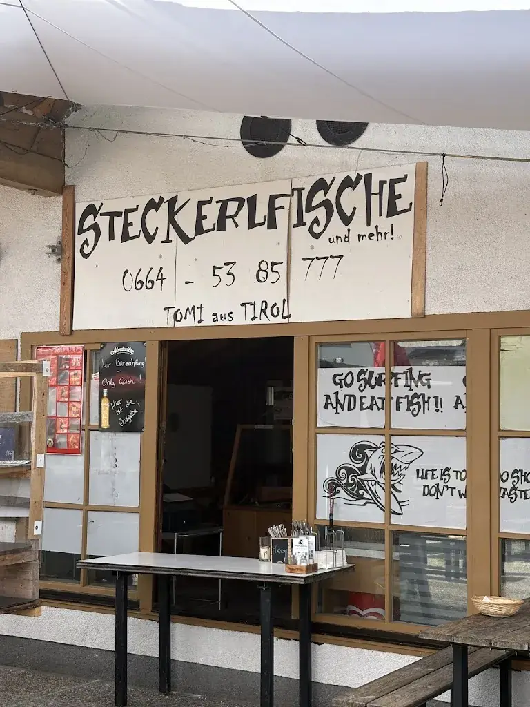 J Lo_Steckerlfisch Tomi_Seewalchen_review