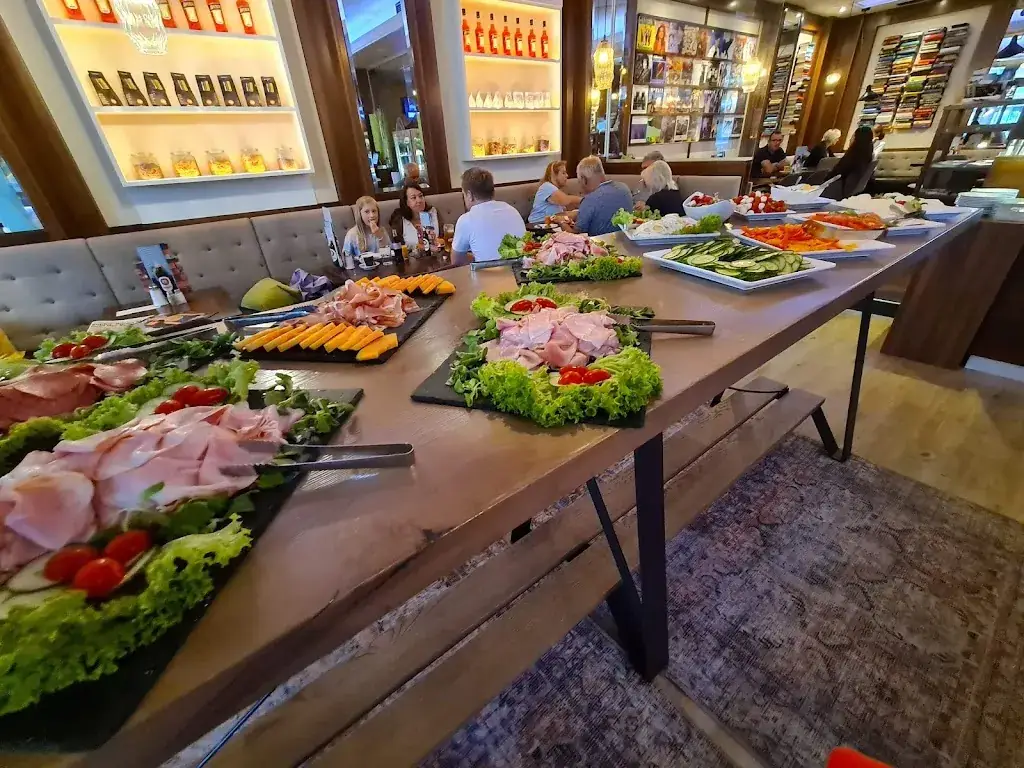 SeeCafe_Seewalchen_slider_image_3