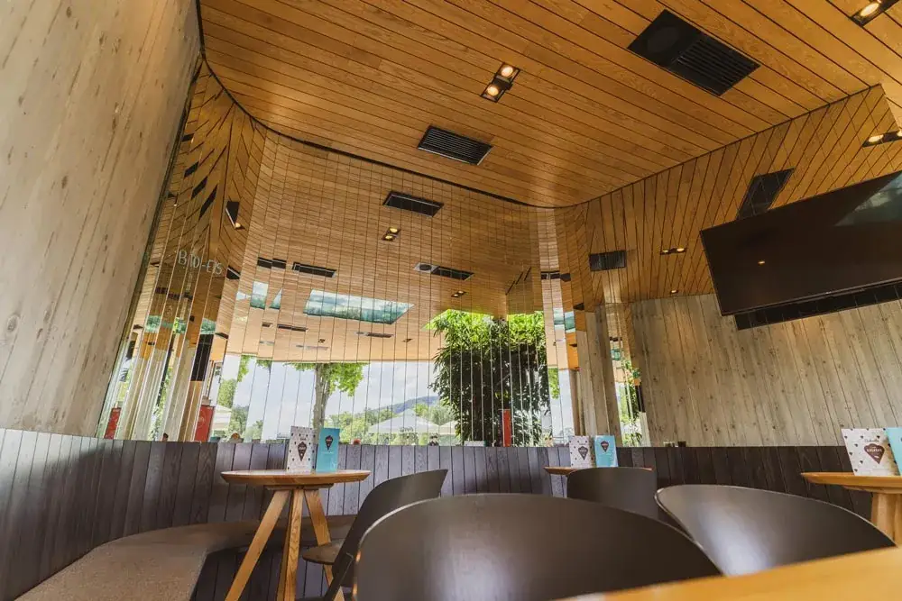 Cafe Eiszeit restaurant à Seewalchen