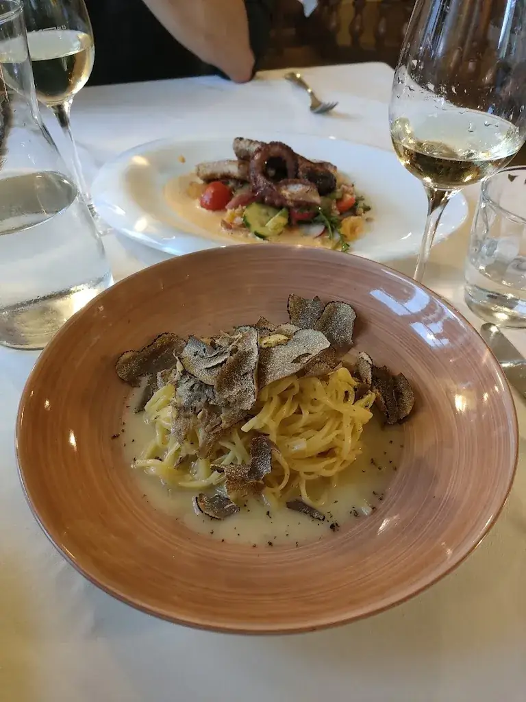 Priangka Guha_Restaurant La Trattoria_Seewalchen_avis