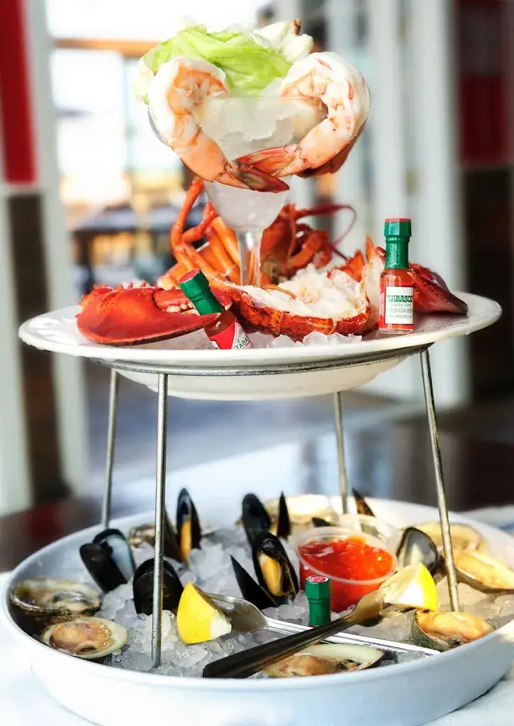 Nicky's on the Bay_Oslip_slider_image_3