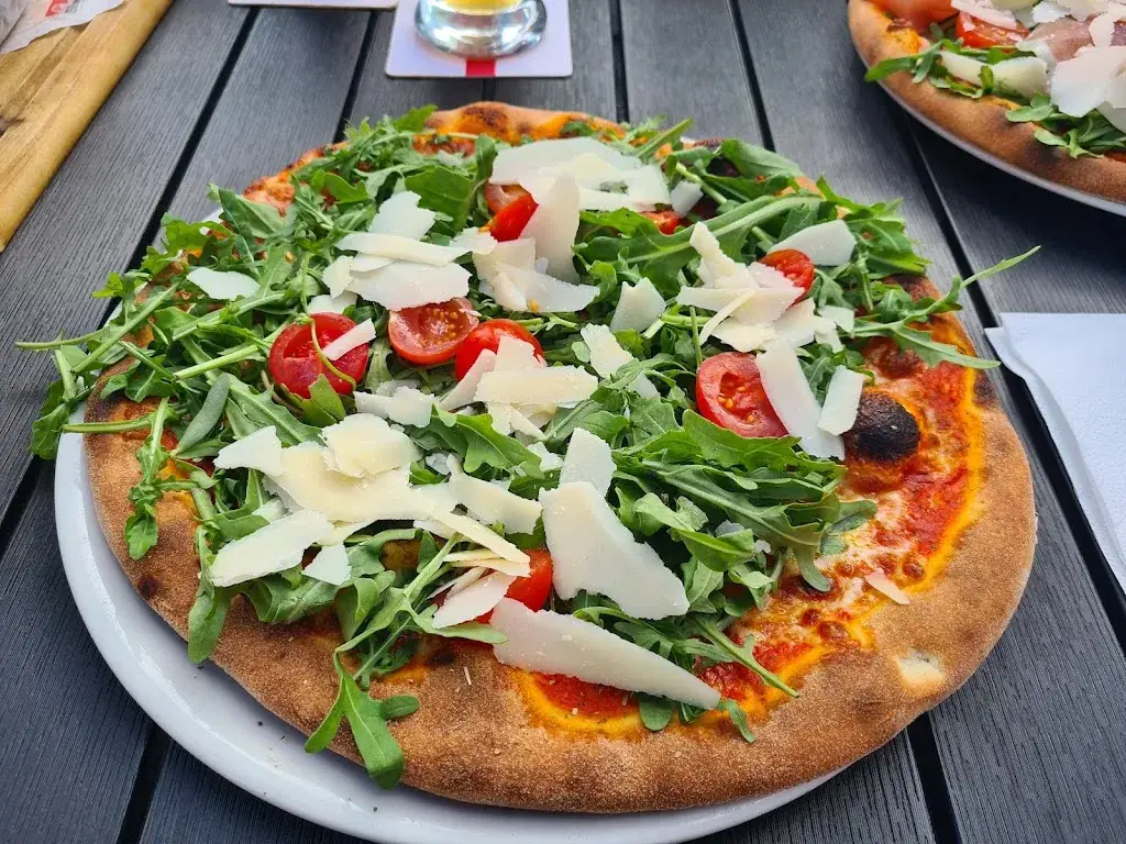 Pizzeria La Rucola_Seewalchen_slider_image_2