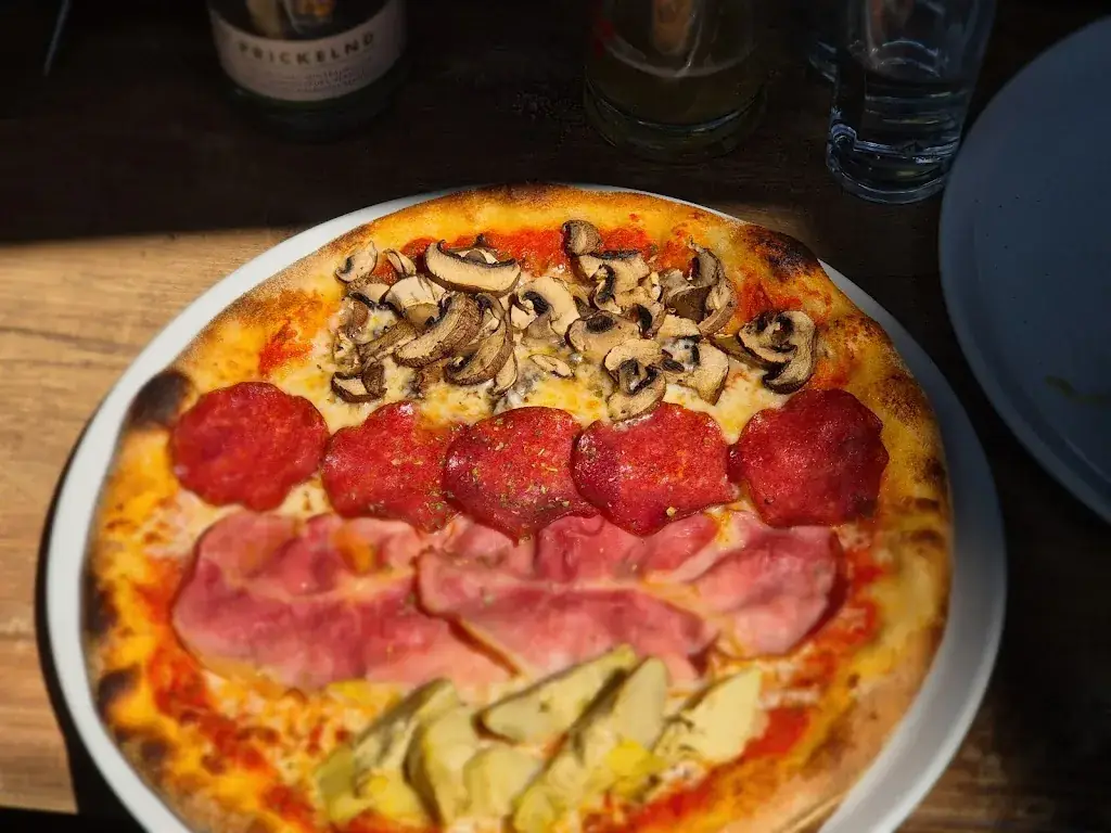 Dusan K._Carl-Zone_Strobl_recensione