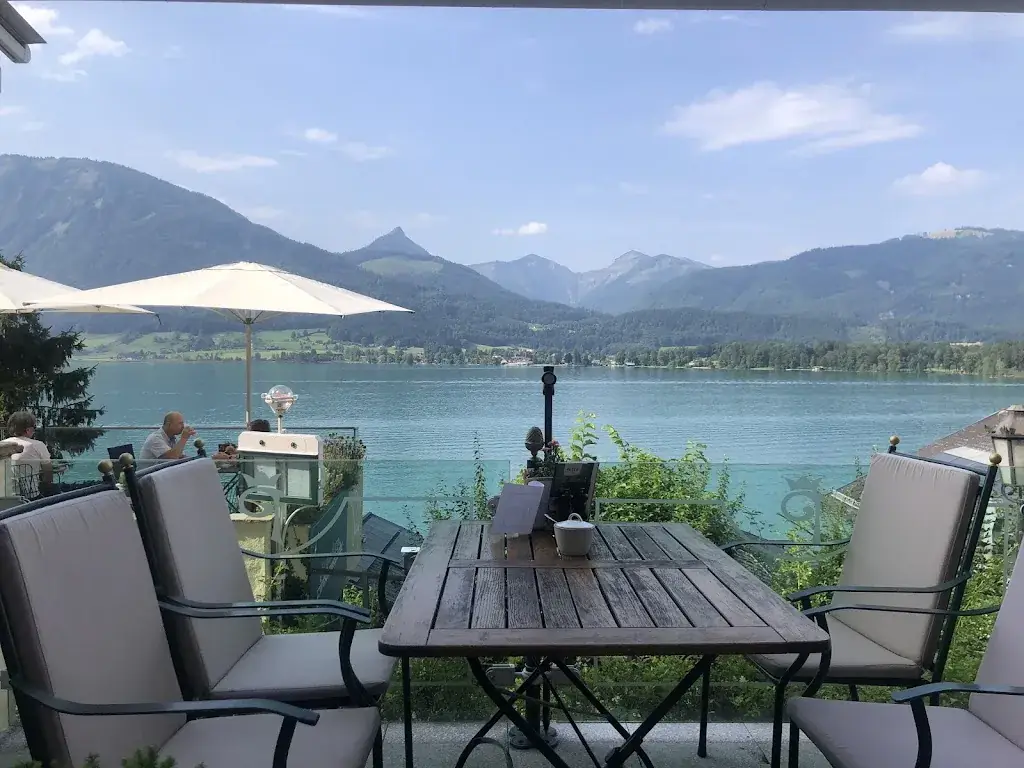 Sarah Schönauer_PAUL der Wirt_Strobl_recensione