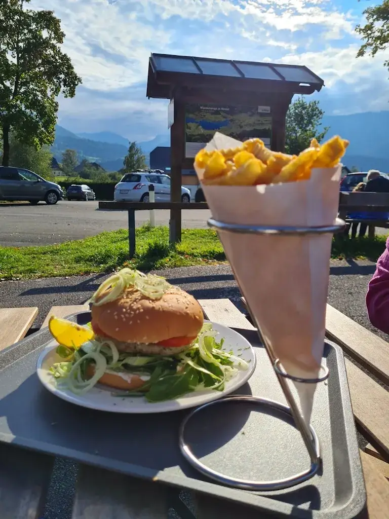 Menu_Kiosk am See_Strobl_image_5