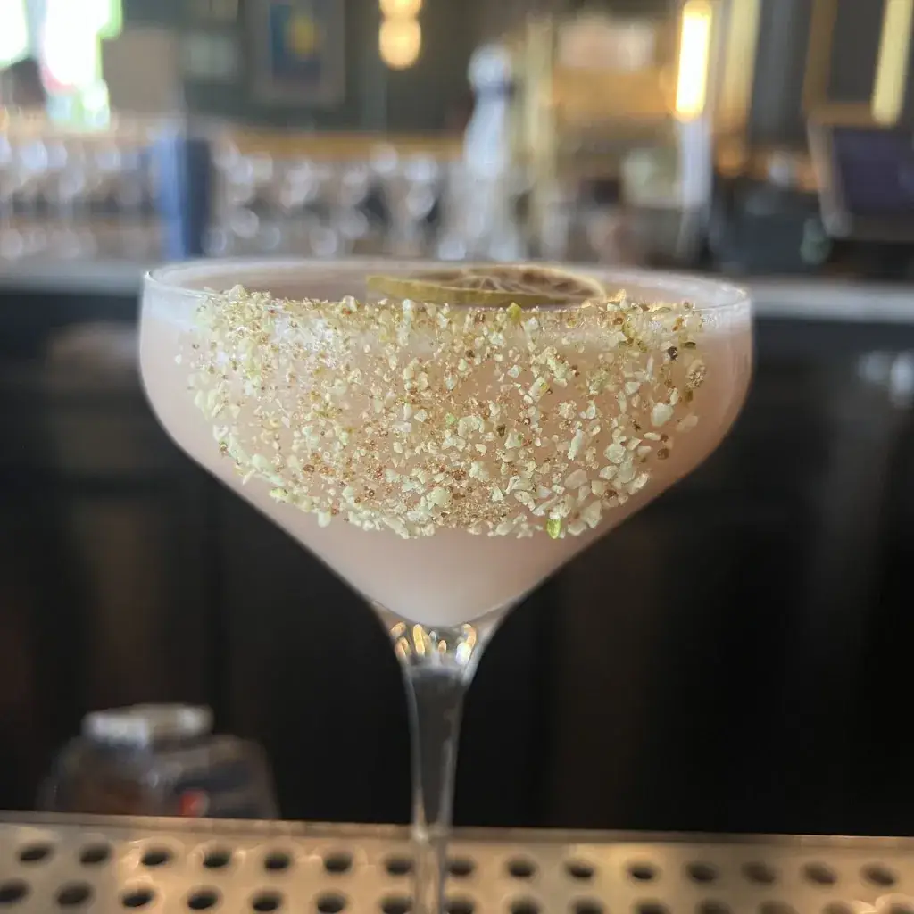 Deedie Roze_Bar Clementine_Oslip_recensione