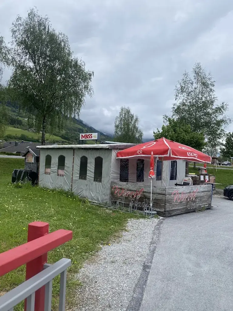 الدحمي المناع_Würstl Stadl_Uttendorf_review