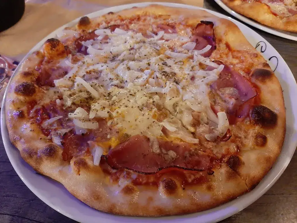 David S._Dorfer Restaurant ~ Pizzeria_Uttendorf_recensione