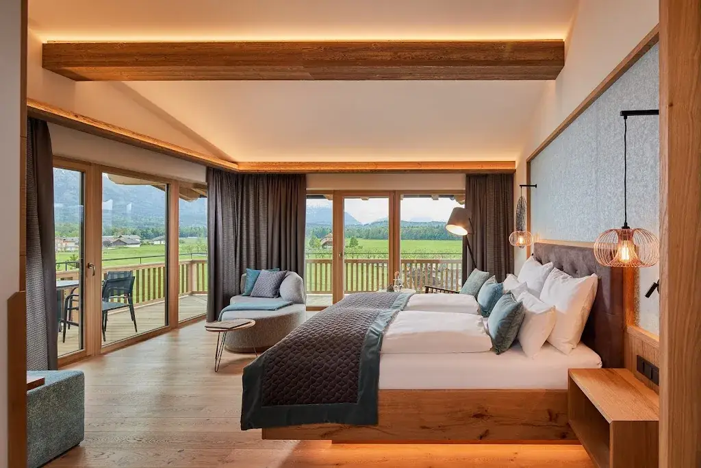 Hotel-Restaurant Laschenskyhof_Viehhausen_slider_image_3