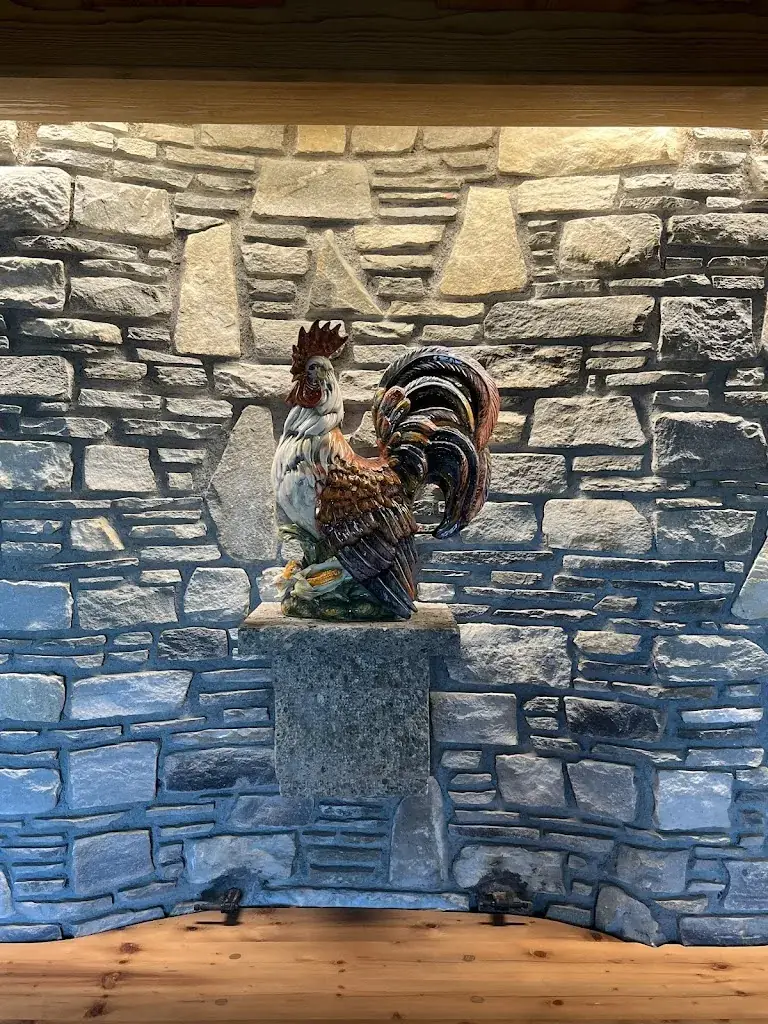 Samuel Čech_Gasthaus Webersdorfer in Wals bei Salzburg_Viehhausen_avis