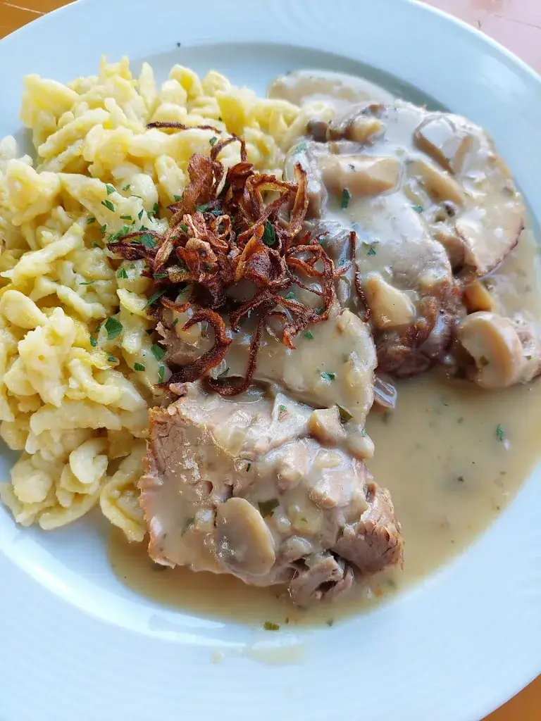 LisaRockts_Johann Schwindl Gaststätte_Viehhausen_avis