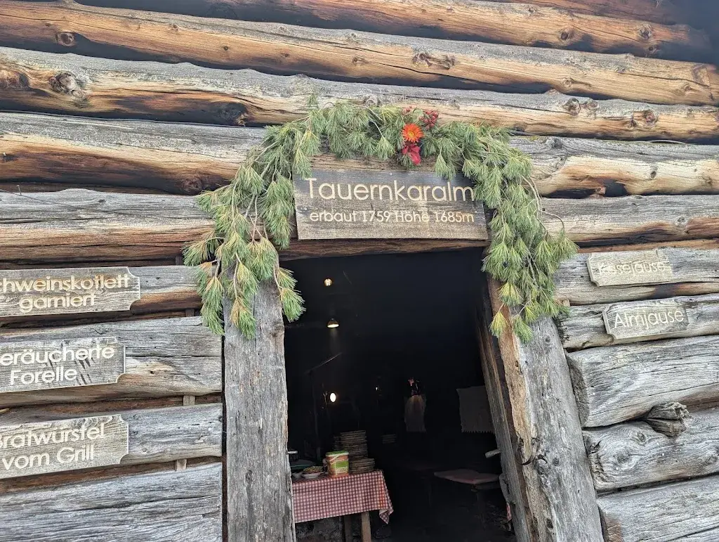 Tauernkaralm_Untertauern_slider_image_3