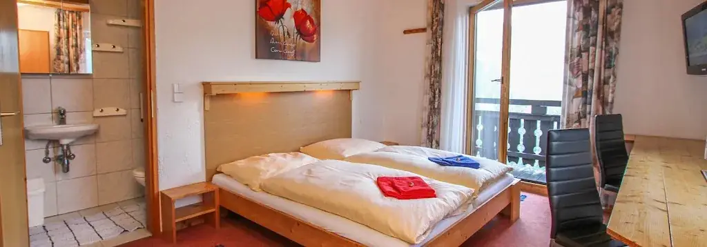 Hecherhütte - Inh. Jarmila Kirnbauer_Viehhofen_slider_image_3