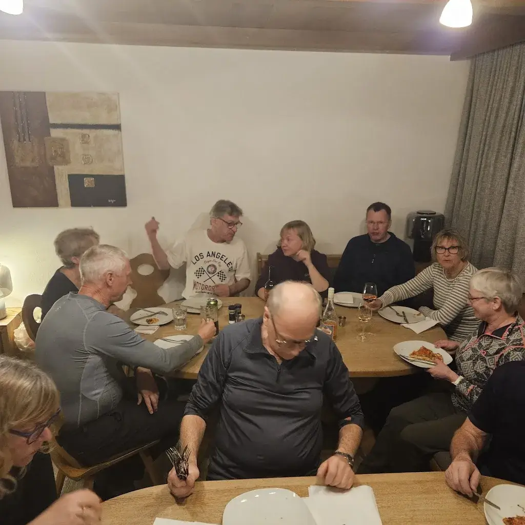 Thomas Bekker Rasmussen_Burgerbaron Viehhofen_Viehhofen_review