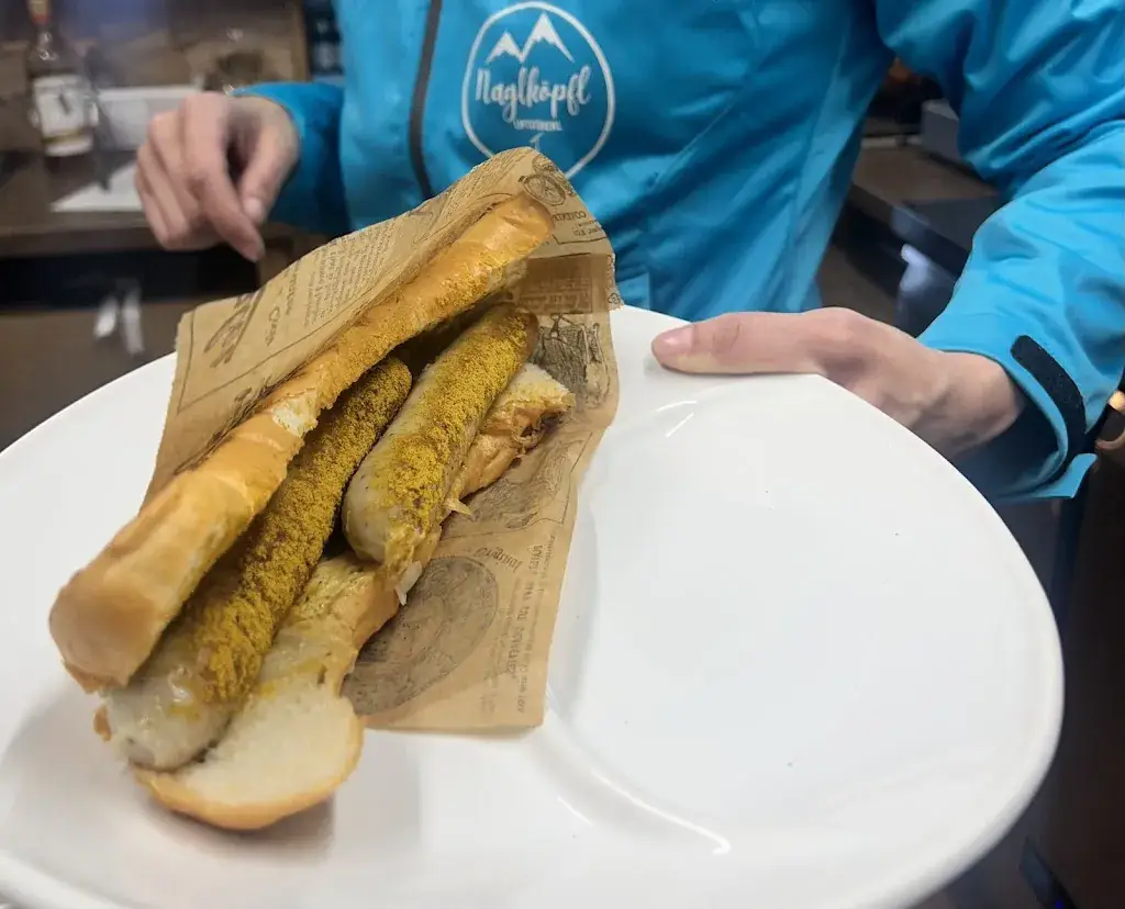 Aleyna Gündoğdu_Naglköpfl Liftstüberl_Walchen_review