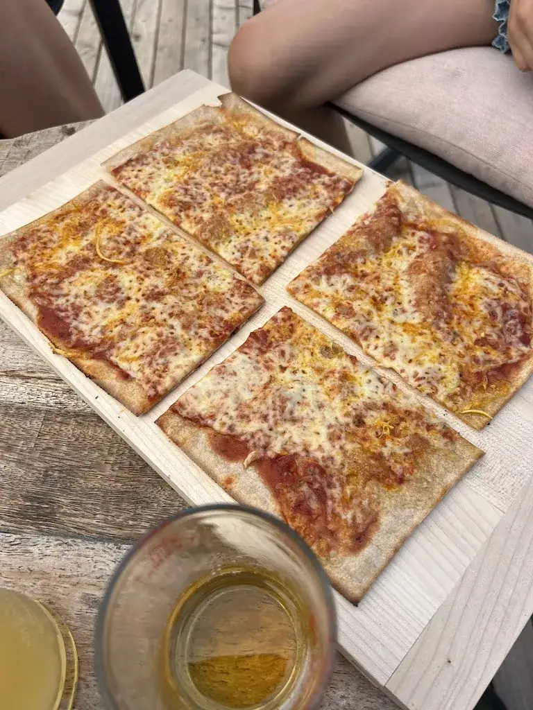 Stefan Eckmann_Fort Kniepass Kulinarik by Holorganique_Unken_review